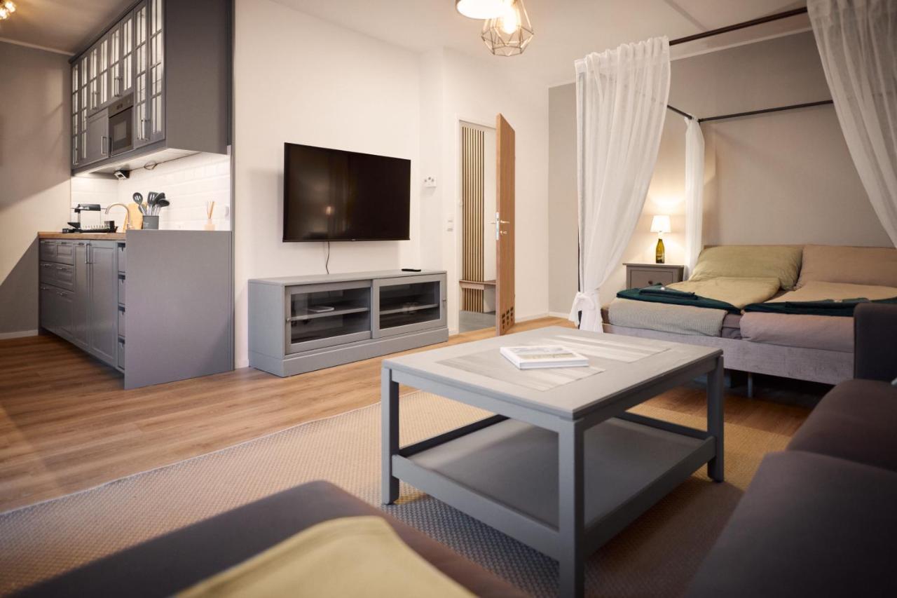 Ausg'Steckt - Wine Flat Modling - Great Location Apartment ภายนอก รูปภาพ